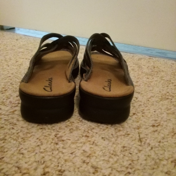Clarks sandals women's size 7M navy blue straps EUC - Picture 5 of 7